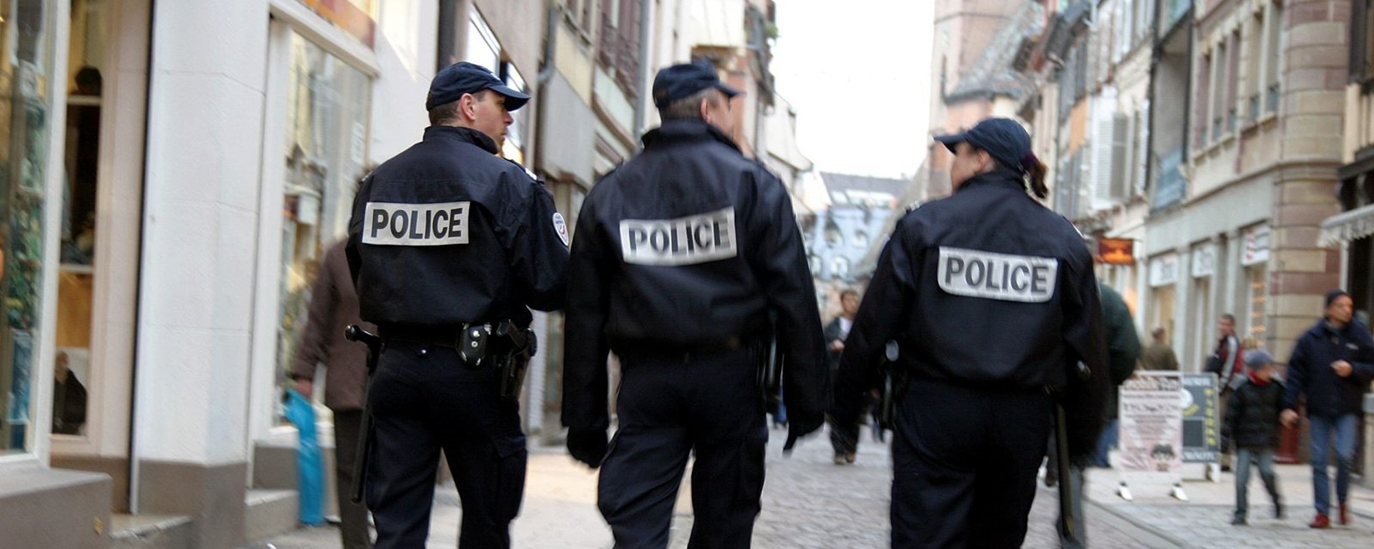 Violences, police, quartiers :  
l'opinion des Français plus nuancée que polarisée 
